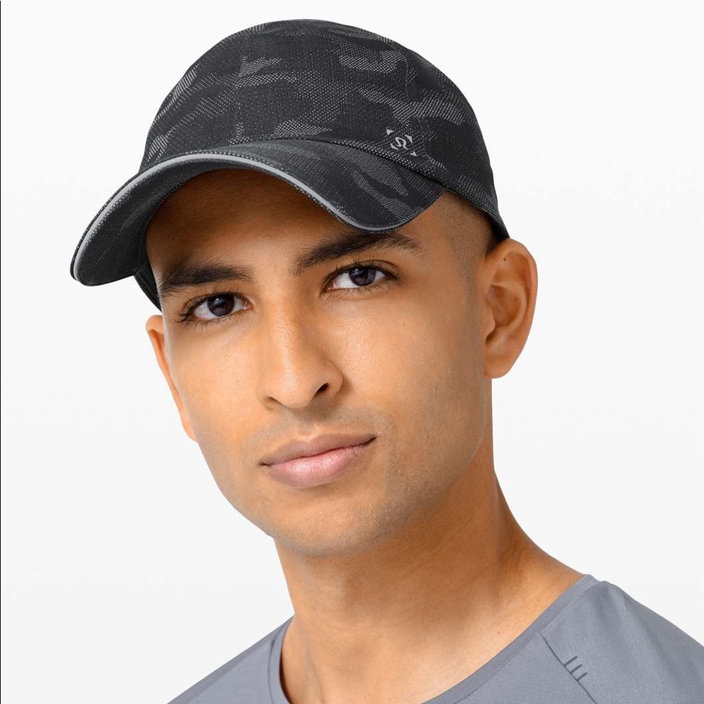 LULULEMON Mens Fast and Free Camo Hat